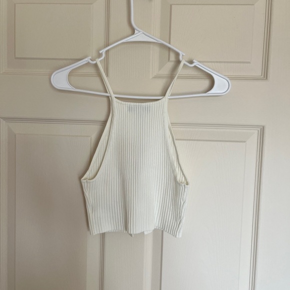 Urban outfitters cream/ivory crop tank size medium - Picture 3 of 3